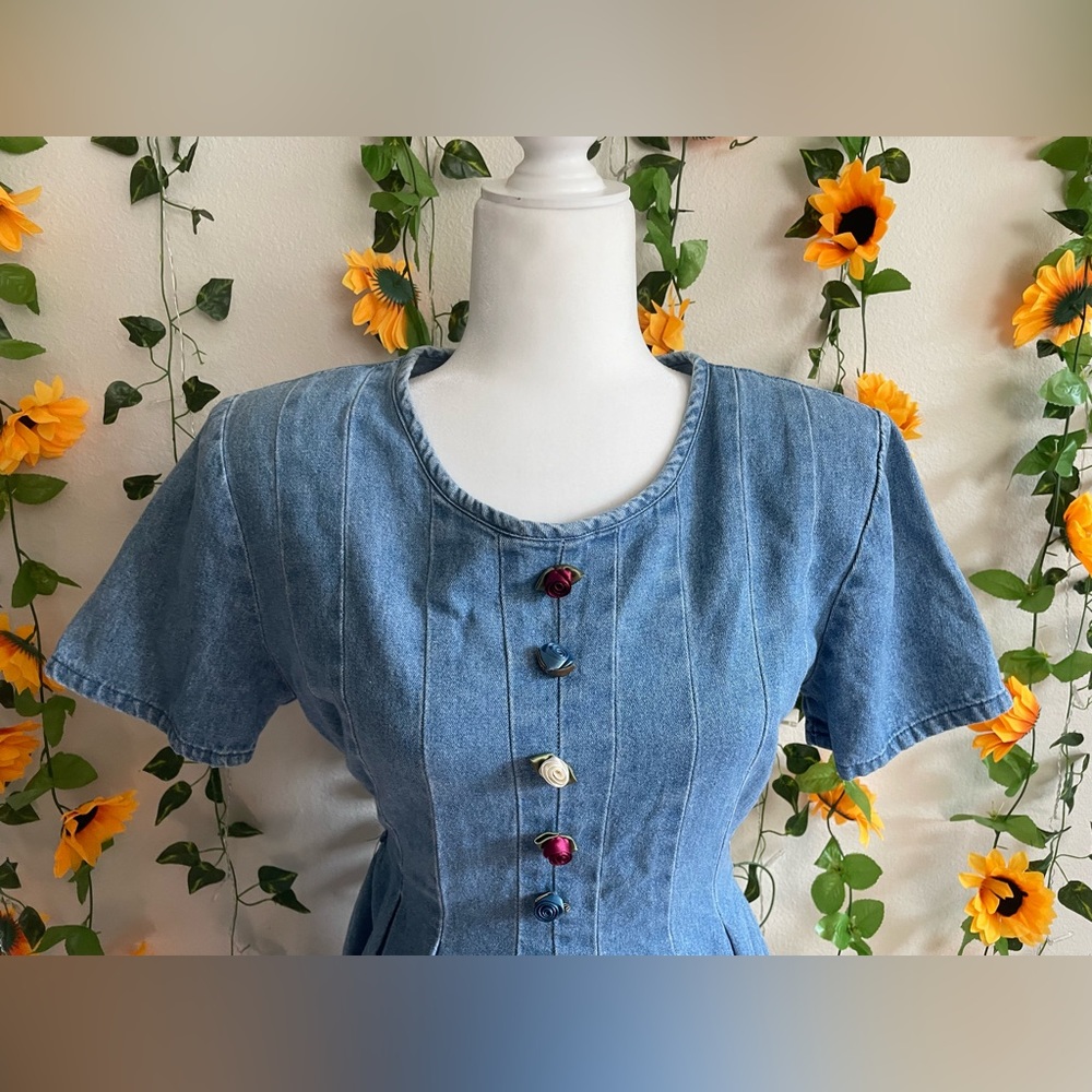 Vintage (80s) Alexandra Lee  Denim Romper With Rose Buttons 🌹 - Picture 5 of 17